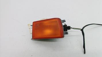 Gruppo ottico anteriore secondario destro (luci)(freccia)