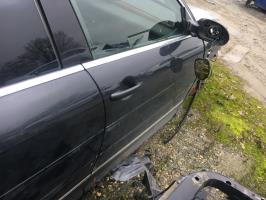 Poignee porte avant droit