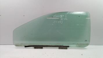 Vitre avant gauche