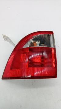 Fanale posteriore principale sinistro (luci)