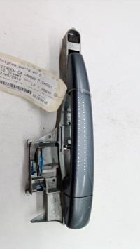 Poignee porte avant droit