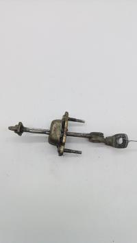 Tirant de porte avant droit