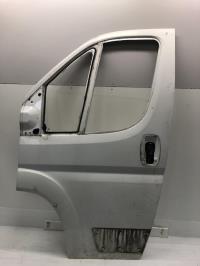 Porte avant gauche
