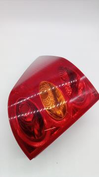 Fanale posteriore principale sinistro (luci)