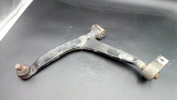 Triangle avant gauche