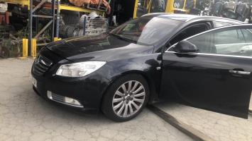 Motore tergicristallo anteriore