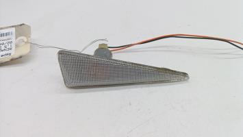 Ripetitore lampeggiante anteriore sinistro (Luci)