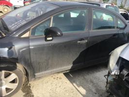 Poignee porte avant gauche