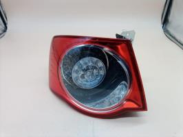 Fanale posteriore principale sinistro (luci)