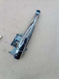 Poignee porte avant droit