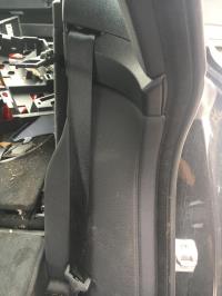Cinturón de seguridad trasero izquierdo