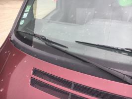 Bras essuie glace avant droit