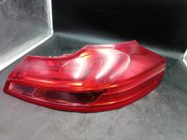 Fanale posteriore principale destro (luci)