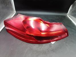 Fanale posteriore principale sinistro (luci)