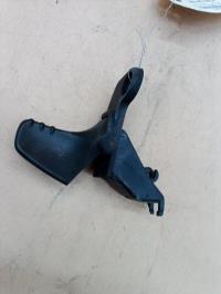 Poignee porte avant droit