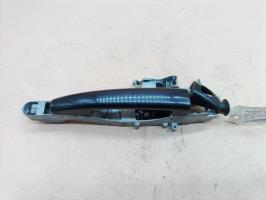 Poignee porte avant gauche