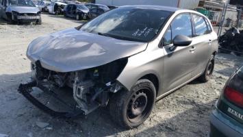 Foto pieza de coche