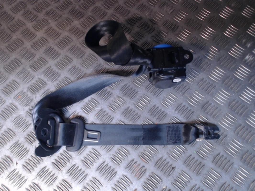 Ceinture arriere droit