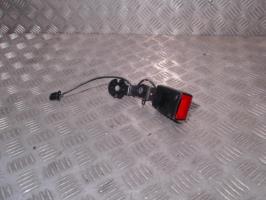 Attache ceinture arriere droit