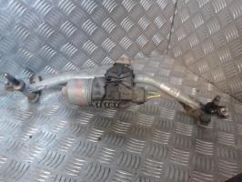 Motore tergicristallo anteriore