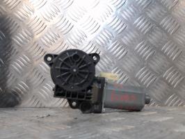 Moteur leve vitre avant droit