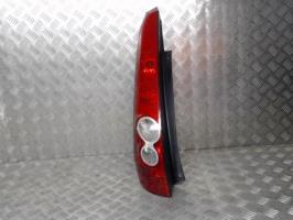 Fanale posteriore principale sinistro (luci)