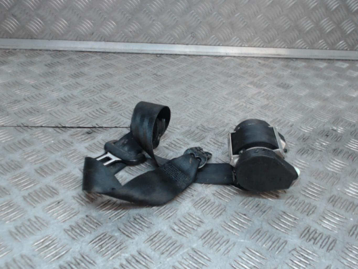 Ceinture arriere droit