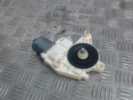 Moteur leve vitre avant droit