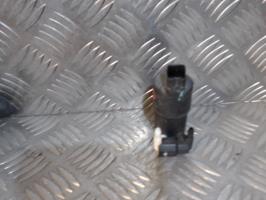 Pompe lave glace avant