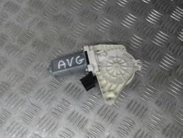 Motore alzacristalli anteriore sinistro