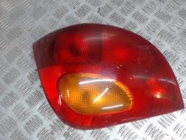 Fanale posteriore principale sinistro (luci)