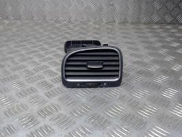 Aerateur tableau de bord avant gauche