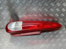 Fanale posteriore principale sinistro (luci)