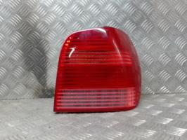 Fanale posteriore principale destro (luci)