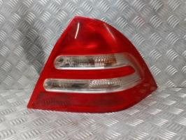 Fanale posteriore principale destro (luci)