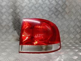 Fanale posteriore principale destro (luci)