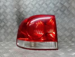 Fanale posteriore principale sinistro (luci)