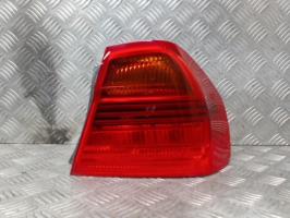 Fanale posteriore principale destro (luci)