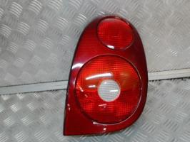 Fanale posteriore principale sinistro (luci)