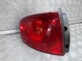 Fanale posteriore principale sinistro (luci)