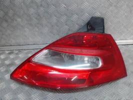 Fanale posteriore principale destro (luci)