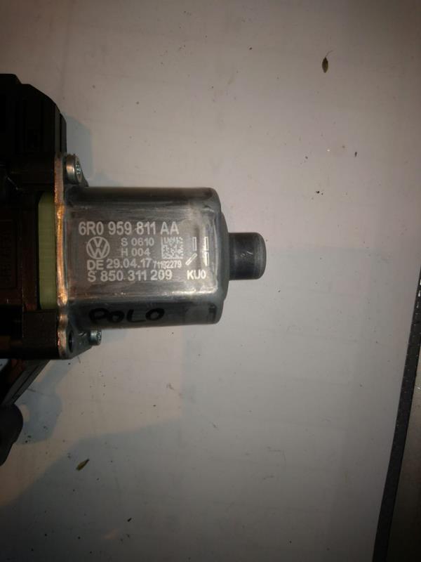 Moteur leve vitre arriere gauche