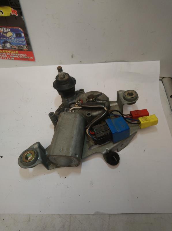 Moteur essuie glace arriere