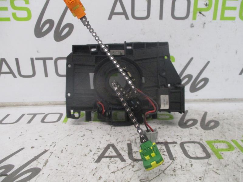 Contactor giratorio