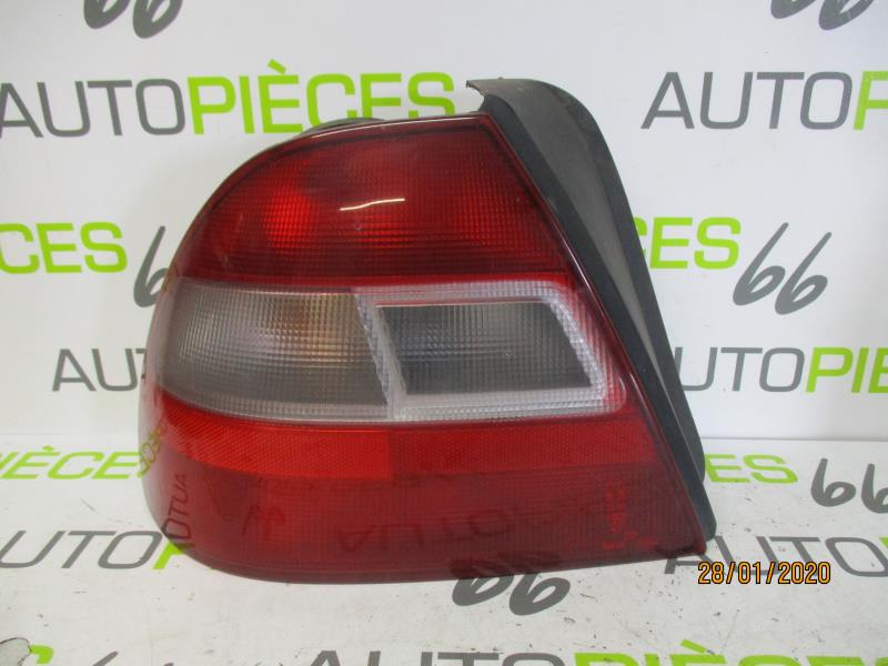 Fanale posteriore principale sinistro (luci)