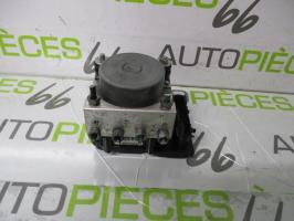 Blocco ABS (antibloccaggio freni)