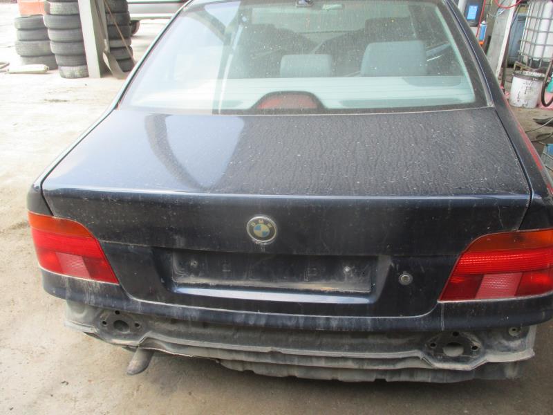 Foto pieza de coche