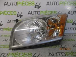 Óptica delantera principal izquierda (luces) (faro)