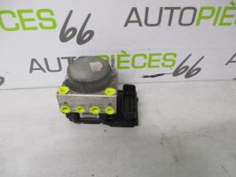 Blocco ABS (antibloccaggio freni)