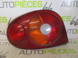 Fanale posteriore principale sinistro (luci)